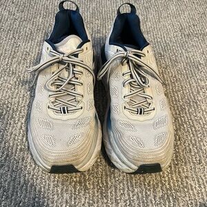Hoka Bondi 6 Lunar Rock Nimbus Cloud